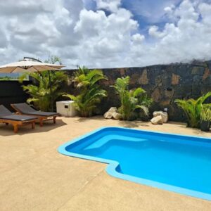 4 Bedrooms House with Furnished Terrace and WiFi at Trou D Eau Douce 1 Km Away F in Trou d'Eau Douce, Mauritius