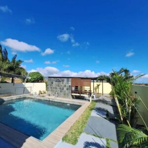 4 Bedrooms Villa with Sea View Private Pool and Jacuzzi at Flic en Flac 2 Km Awa in Flic en Flac, Mauritius