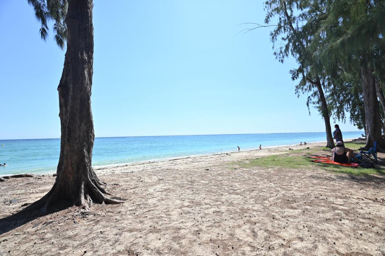 4BR Villa 20 Meters Walk Flic en Flac Beach in Flic en Flac, Mauritius