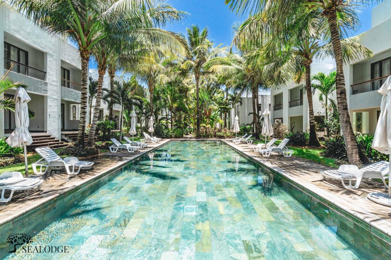Amazing Seaside Apartment Grand Baie in Grand Baie, Mauritius