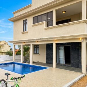 Apartment with 2 Bedrooms in Flic en Flac with Wonderful Sea View Private Pool E in Flic en Flac, Mauritius