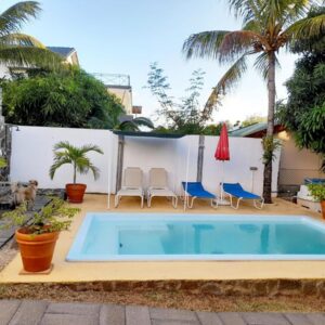 Apartment with One Bedroom in Flic en Flac with Shared Pool Enclosed Garden and in Flic en Flac, Mauritius