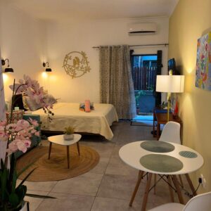Beach Studio with Rooftop Pool Centrally Located in Flic en Flac in Flic en Flac, Mauritius