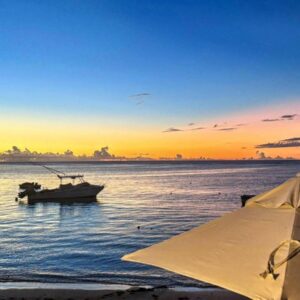 Cozy Grand Baie Beach Apartment in Grand Baie, Mauritius