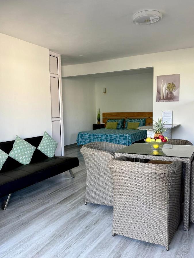 Devika Villa Triolet in Balaclava & Pointe aux Piments, Mauritius