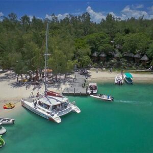 Supplier photograph for Full-Day Catamaran Cruise to Île aux Cerfs with BBQ Lunch