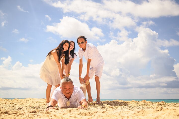 Supplier photograph for Hire Photographer, Professional Photo Shoot - Port Louis Mauritius
