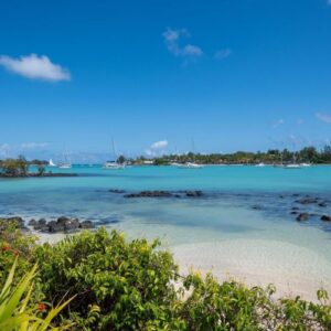 Ilot Bleu Beachfront Flat Centre of Grand Baie in Grand Baie, Mauritius