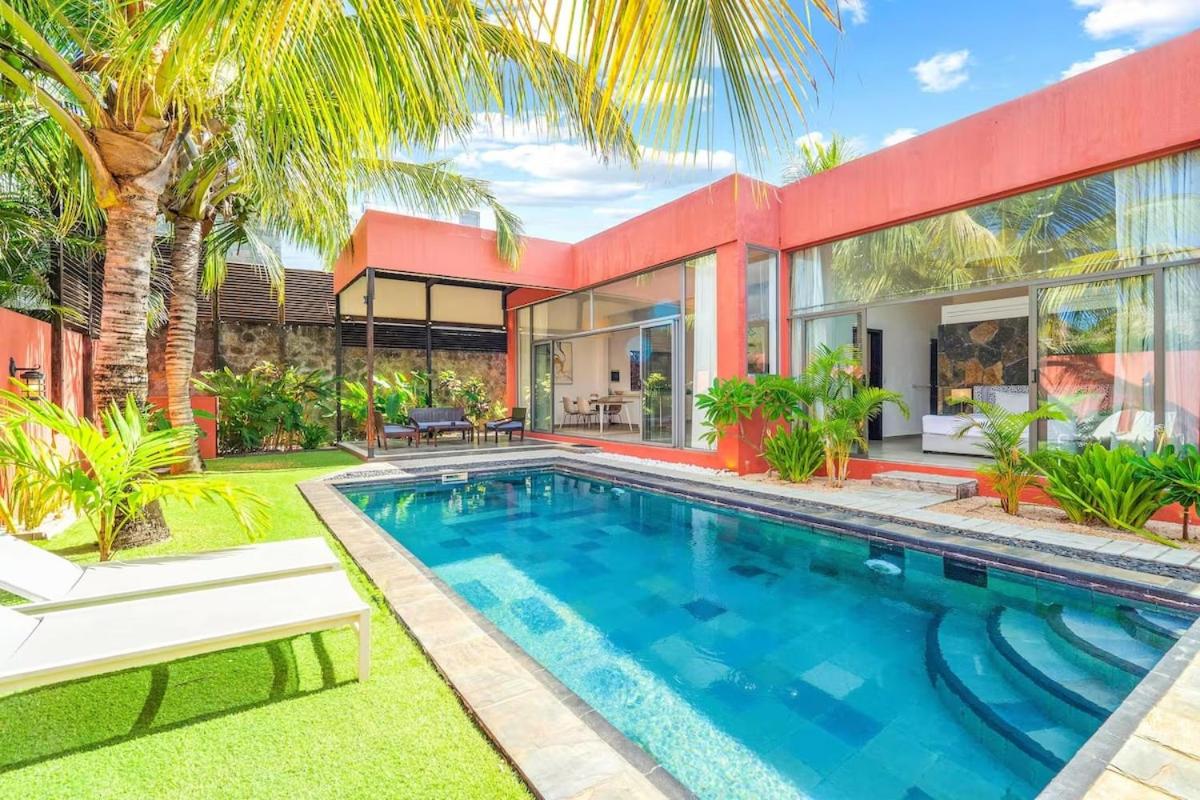 La Flamboyante Villa For a Couple Trou aux Biches in Trou aux Biches & Mont Choisy, Mauritius