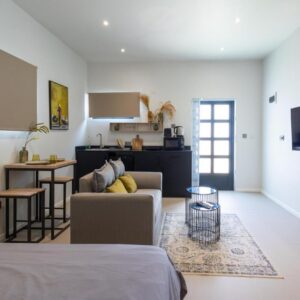 Le Cosy Studio 8 Minute Walk From Mon Choisy Beach in Trou aux Biches & Mont Choisy, Mauritius