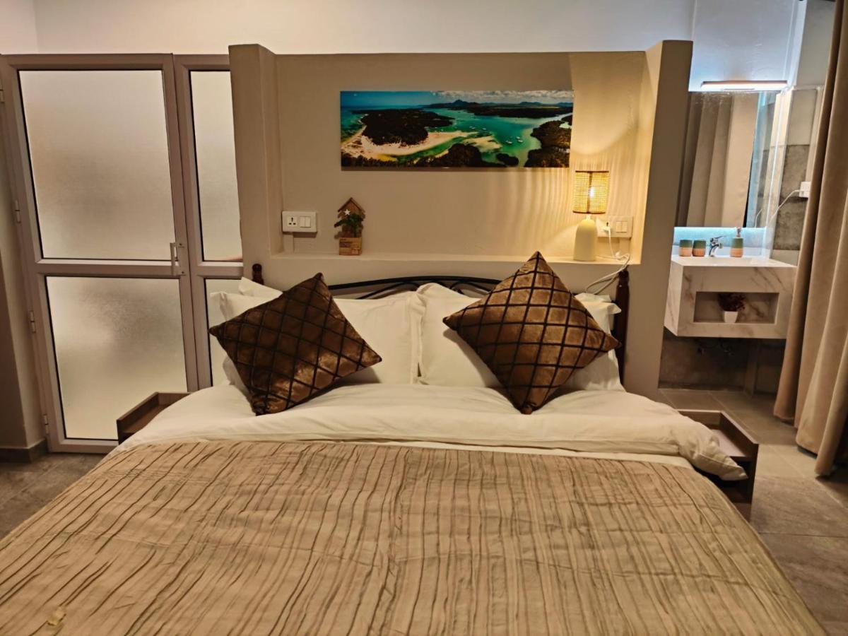 Luxury Grand Bay 40m2 Poolside Groundfloor Studio in Grand Baie, Mauritius