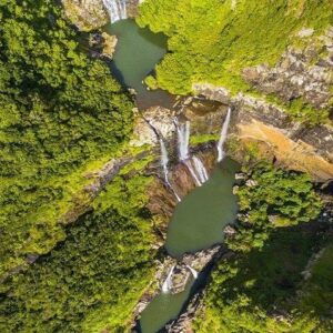 Supplier photograph for Mauritius Hiking : Tamarind falls ( 7 waterfalls)
