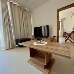 Modern 2 Bedroom Apartment with Pool Lift and Parking Grand Baie in Grand Baie, Mauritius