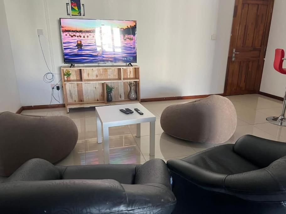 Modern Studio in the Heart of Flic en Flac in Flic en Flac, Mauritius