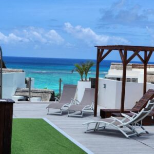 Pereybere Penthouse with Breathtaking Ocean View in Pereybère, Mauritius