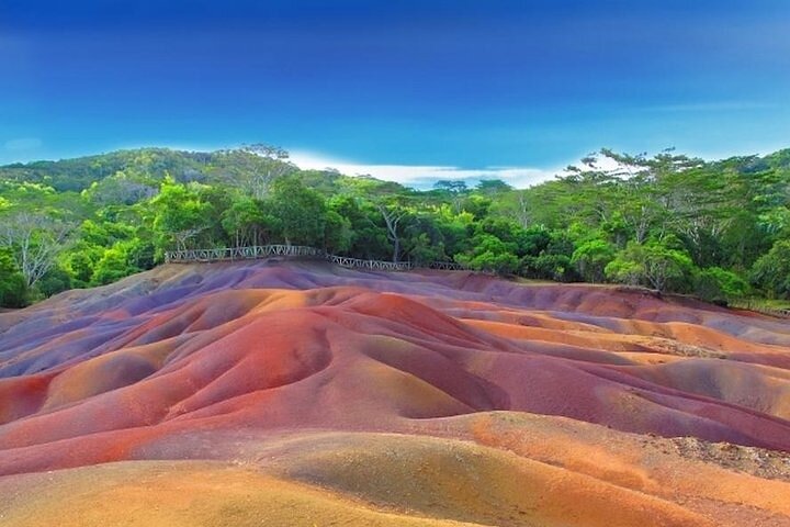 Supplier photograph for Private Southwest Day Tour: 7-Coloured Earth, Chamarel Waterfall, Trou aux Cerfs