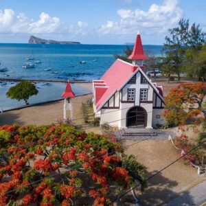 Supplier photograph for Private SUV (Chauffeur-Driven) Full-Day North Tour