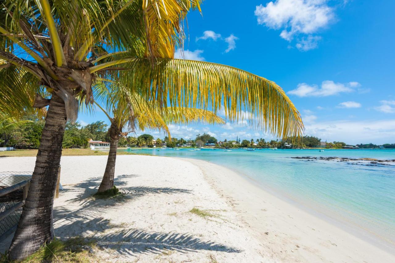 Quaint Beach Villa in a Fishing Village Grand Gaube in Cap Malheureux & Grand Gaube, Mauritius