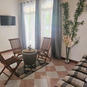 Serene Home in Flic en Flac with Garden & Parking in Flic en Flac, Mauritius