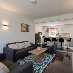 Tamarin Apt 3 Wpool 4 Min From Beach in Tamarin & Black River, Mauritius