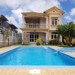 Villa with 5 Bedrooms in Pereybere with Private Pool Enclosed Garden and WiFi in Pereybère, Mauritius
